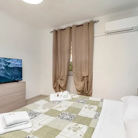 Appartement Napoli 96 La Spezia